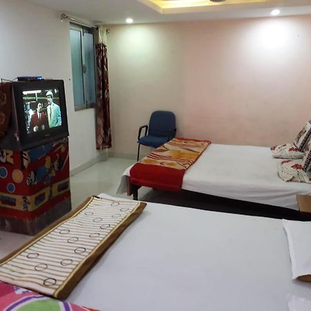 Laxmi Lodge Chittorgarh Eksteriør billede